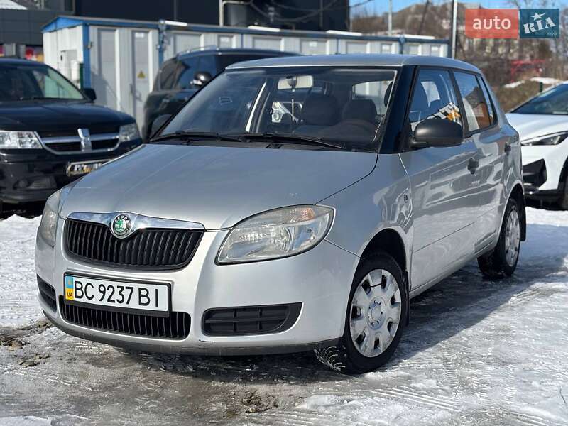 Хэтчбек Skoda Fabia 2007 в Стрые