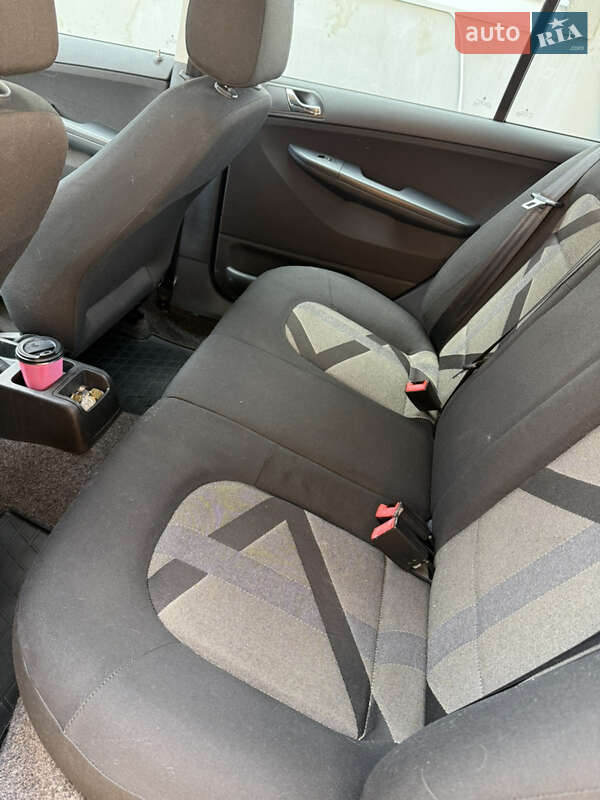 Хэтчбек Skoda Fabia 2006 в Кременчуге