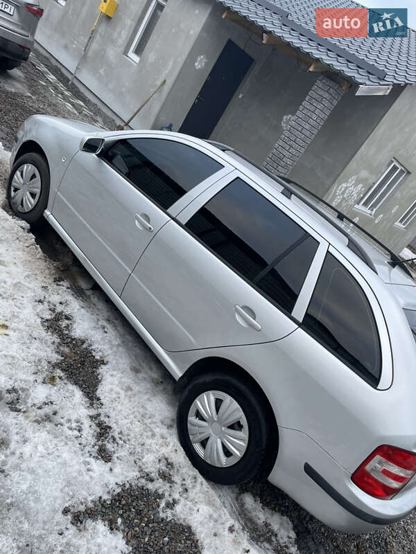 Универсал Skoda Fabia 2006 в Борисполе