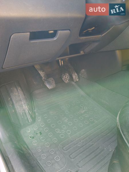 Хэтчбек Skoda Fabia 2002 в Черноморске