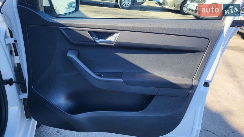 Универсал Skoda Fabia 2021 в Киеве фото 29 Универсал Skoda Fabia 2021 в Киеве