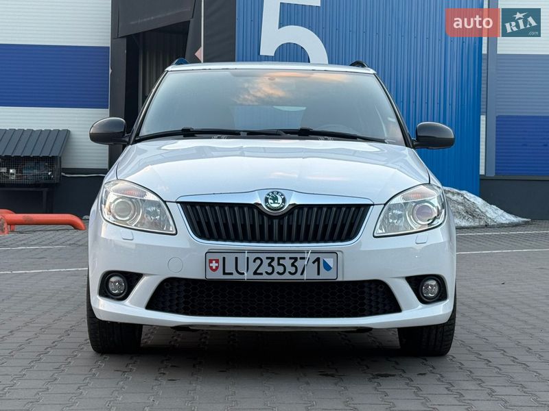 Универсал Skoda Fabia 2012 в Ровно