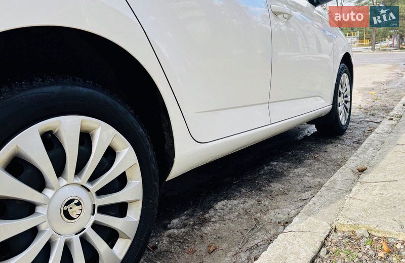 Універсал Skoda Fabia 2021 в Києві