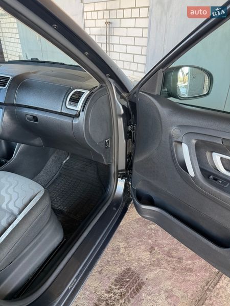 Универсал Skoda Fabia 2009 в Чернигове