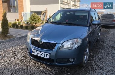 Универсал Skoda Fabia 2008 в Дубно