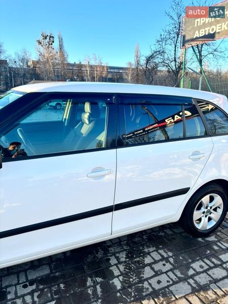 Универсал Skoda Fabia 2013 в Сумах