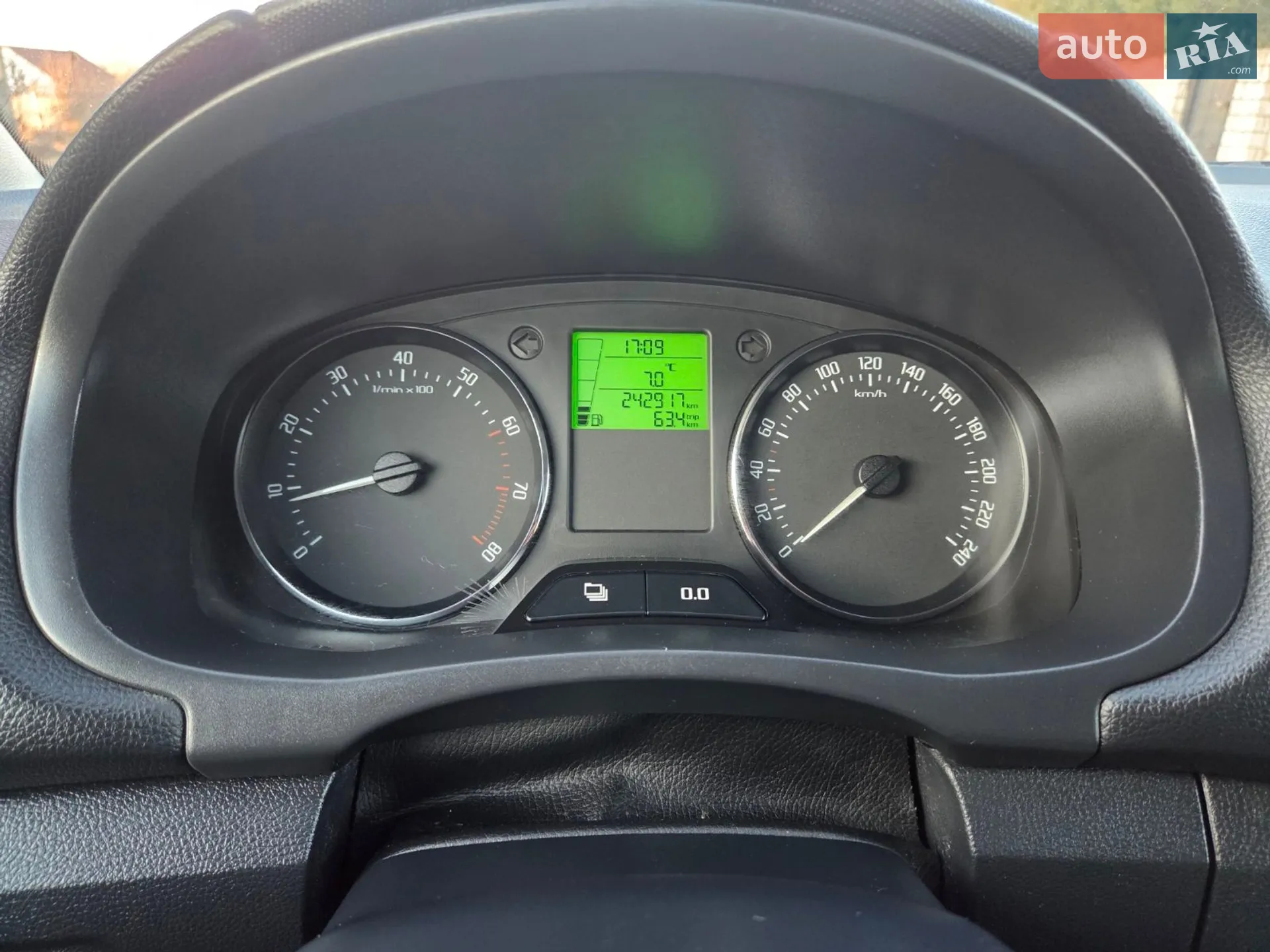 2012 Skoda Fabia - мініатюра 11
