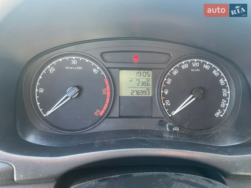 Универсал Skoda Fabia 2009 в Житомире