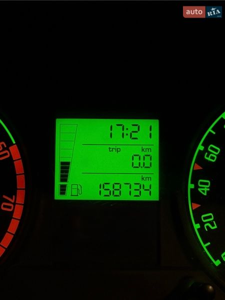 Хэтчбек Skoda Fabia 2008 в Киеве