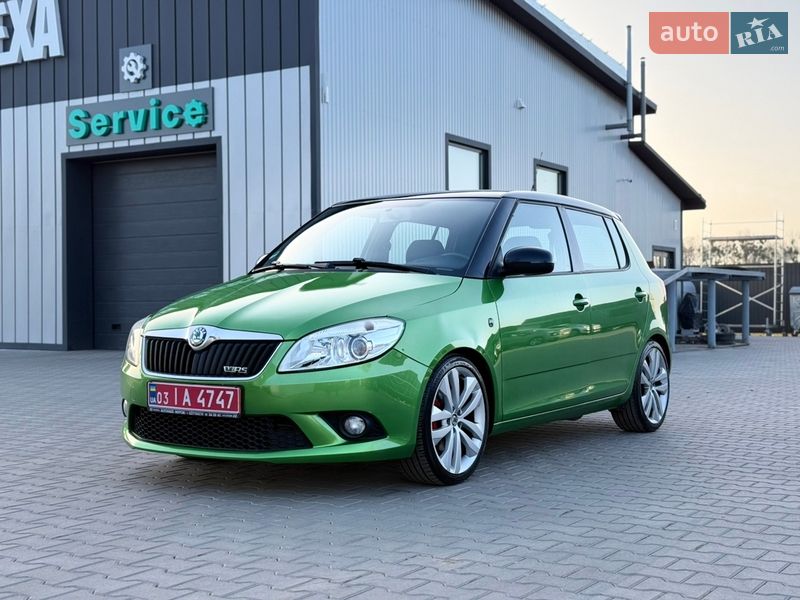 Хэтчбек Skoda Fabia 2011 в Владимире