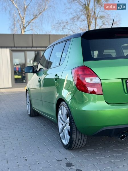 Хэтчбек Skoda Fabia 2011 в Владимире