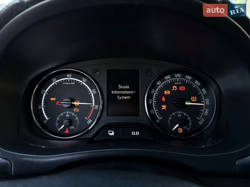 Хэтчбек Skoda Fabia 2011 в Владимире