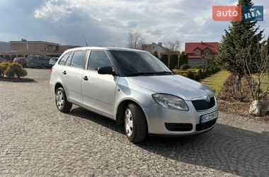 Універсал Skoda Fabia 2009 в Львові