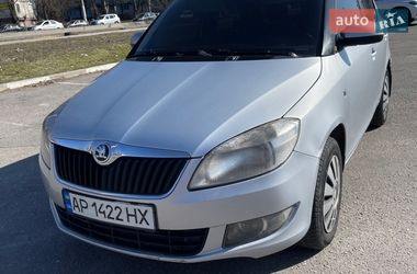 Хэтчбек Skoda Fabia 2014 в Запорожье