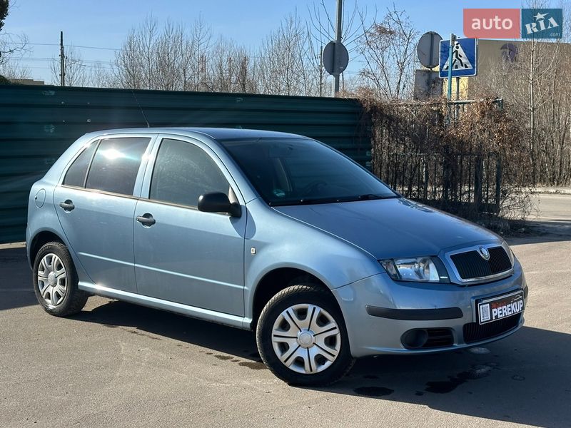 Хэтчбек Skoda Fabia 2006 в Киеве фото 2 Хэтчбек Skoda Fabia 2006 в Киеве