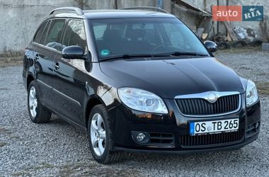 Універсал Skoda Fabia 2008 в Вінниці