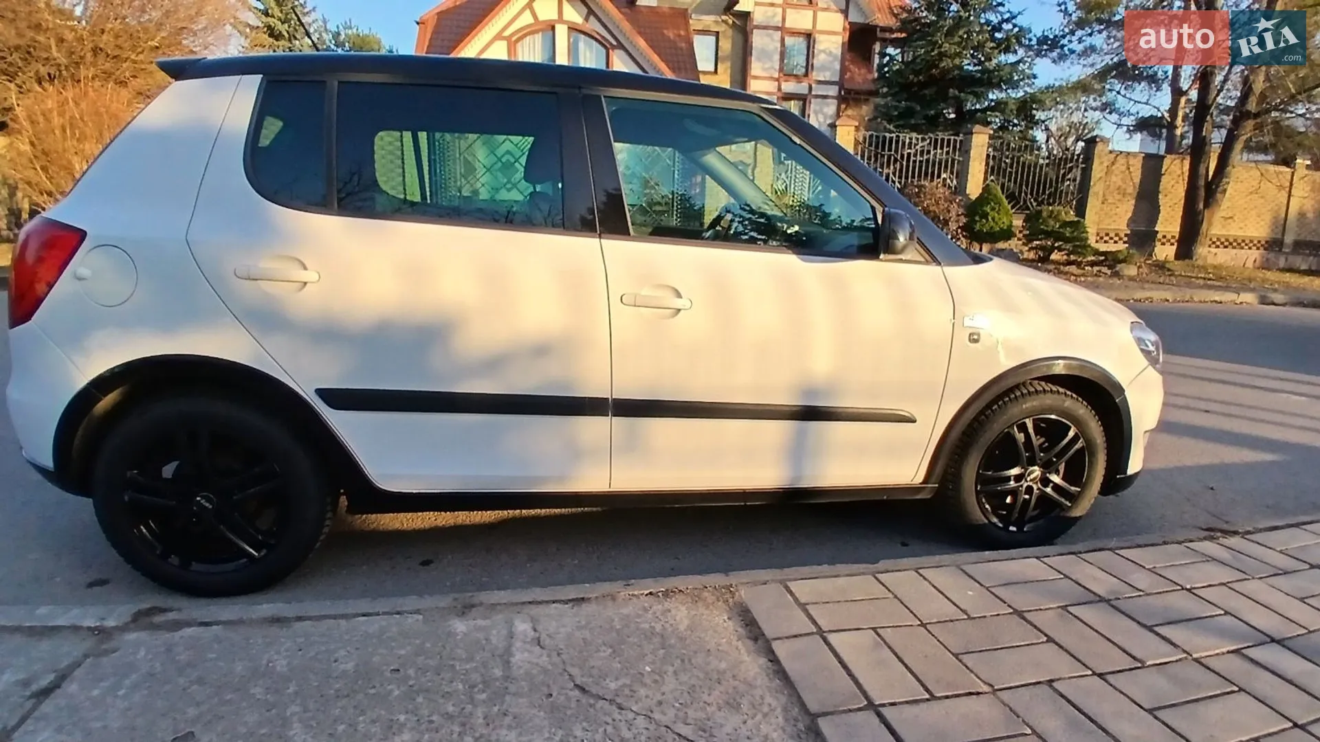 2013 Skoda Fabia - мініатюра 15