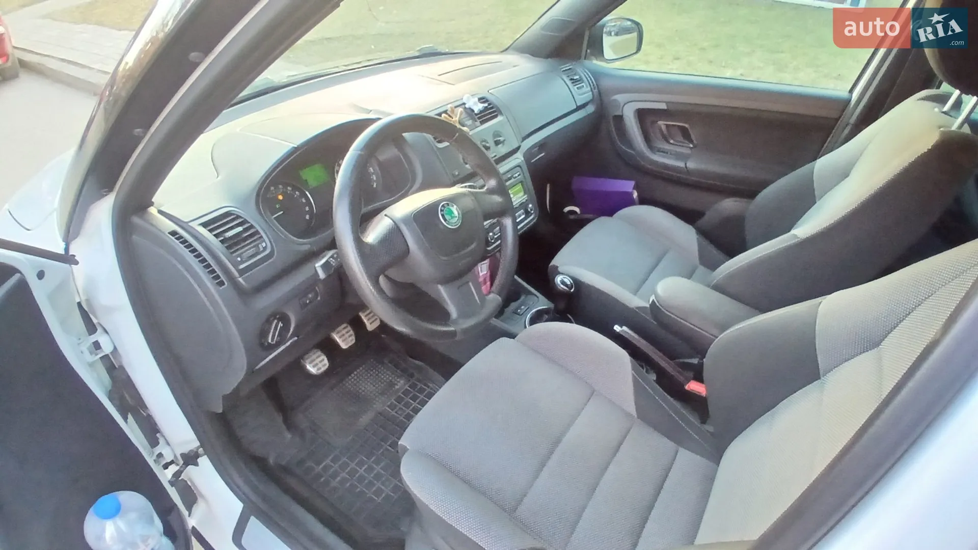 2013 Skoda Fabia - мініатюра 23