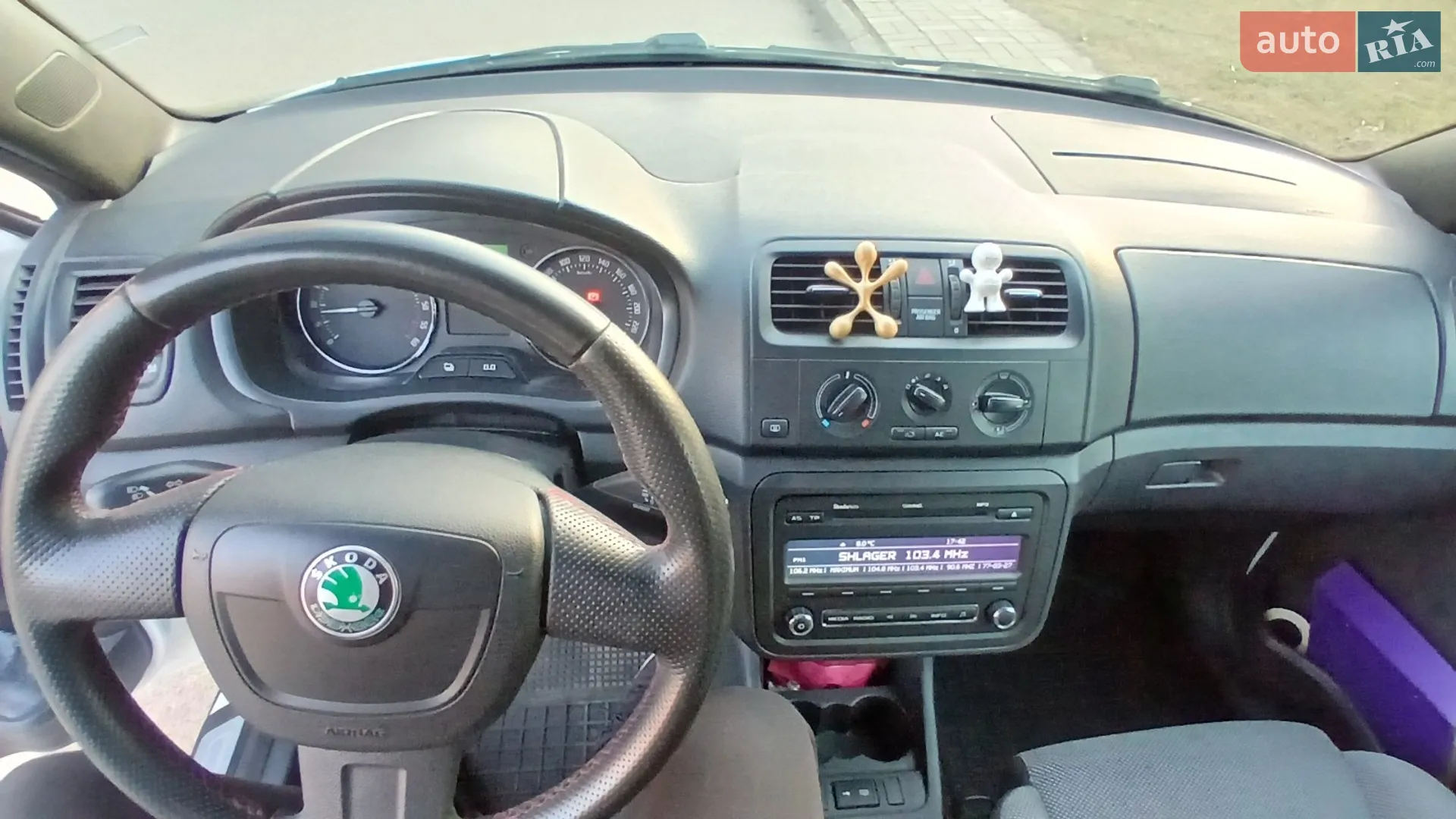 2013 Skoda Fabia - мініатюра 24