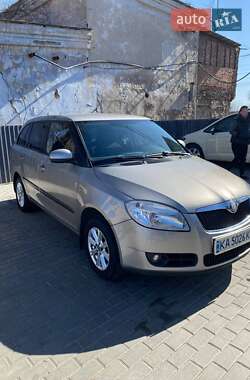 Універсал Skoda Fabia 2008 в Покрові