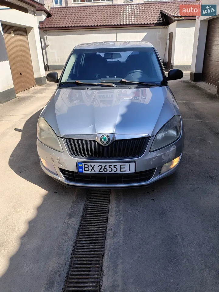 2011 Skoda Fabia - мініатюра 18