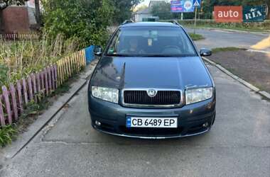 Универсал Skoda Fabia 2004 в Чернигове