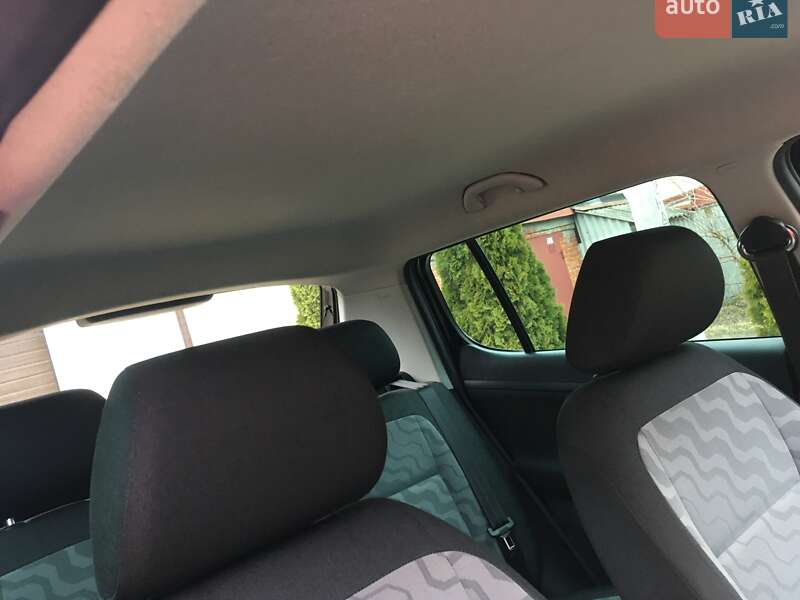 Хэтчбек Skoda Fabia 2009 в Харькове