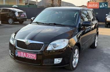 Хэтчбек Skoda Fabia 2008 в Виннице