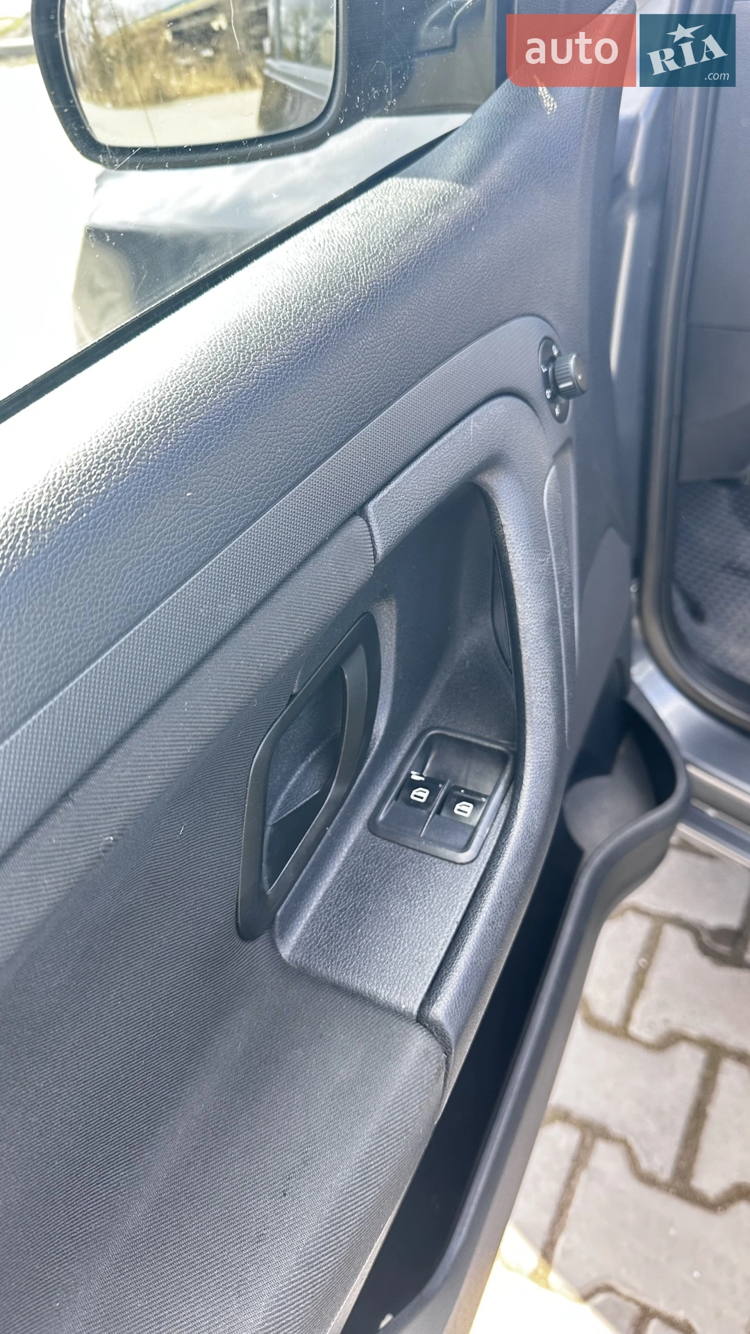 2010 Skoda Fabia - мініатюра 31