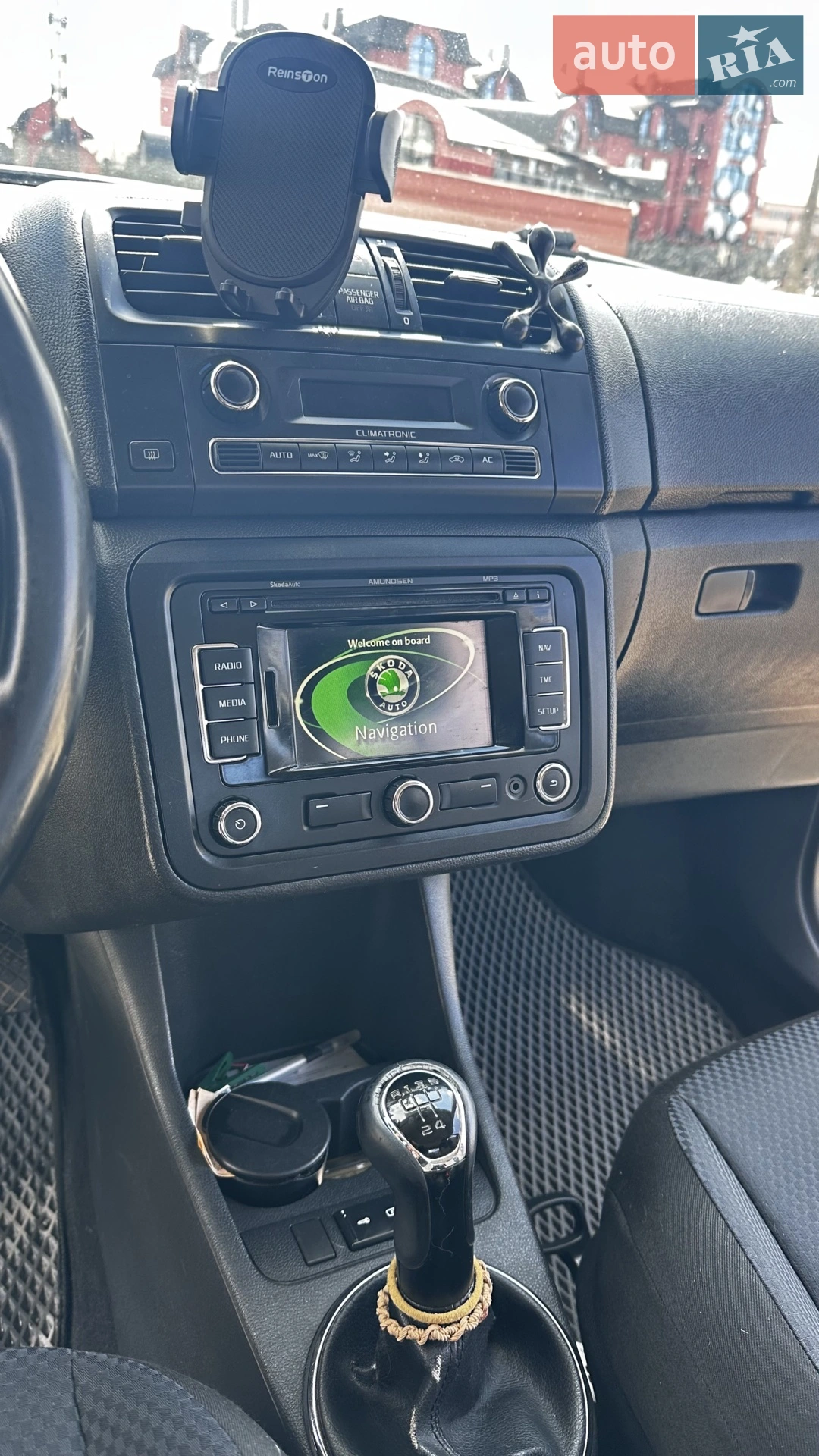 2010 Skoda Fabia - мініатюра 28