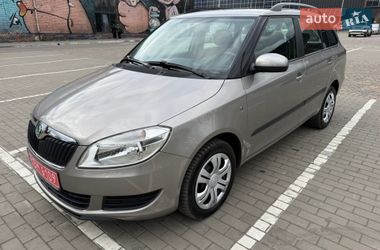 Універсал Skoda Fabia 2012 в Луцьку