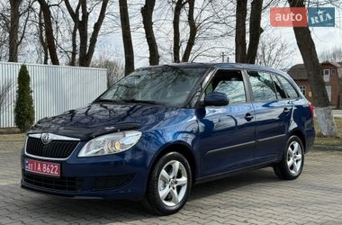 Универсал Skoda Fabia 2011 в Черновцах
