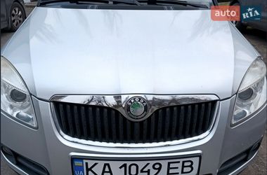 Хетчбек Skoda Fabia 2008 в Києві