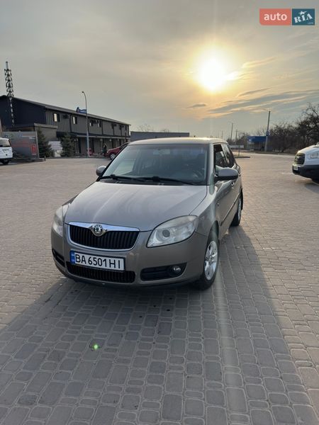 Хэтчбек Skoda Fabia 2007 в Кропивницком