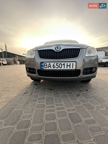 Хэтчбек Skoda Fabia 2007 в Кропивницком
