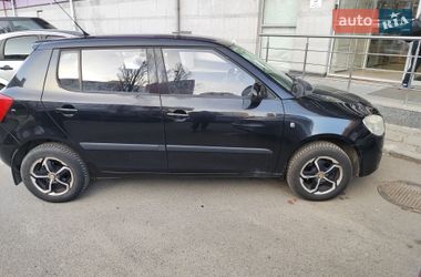 Хэтчбек Skoda Fabia 2008 в Киеве