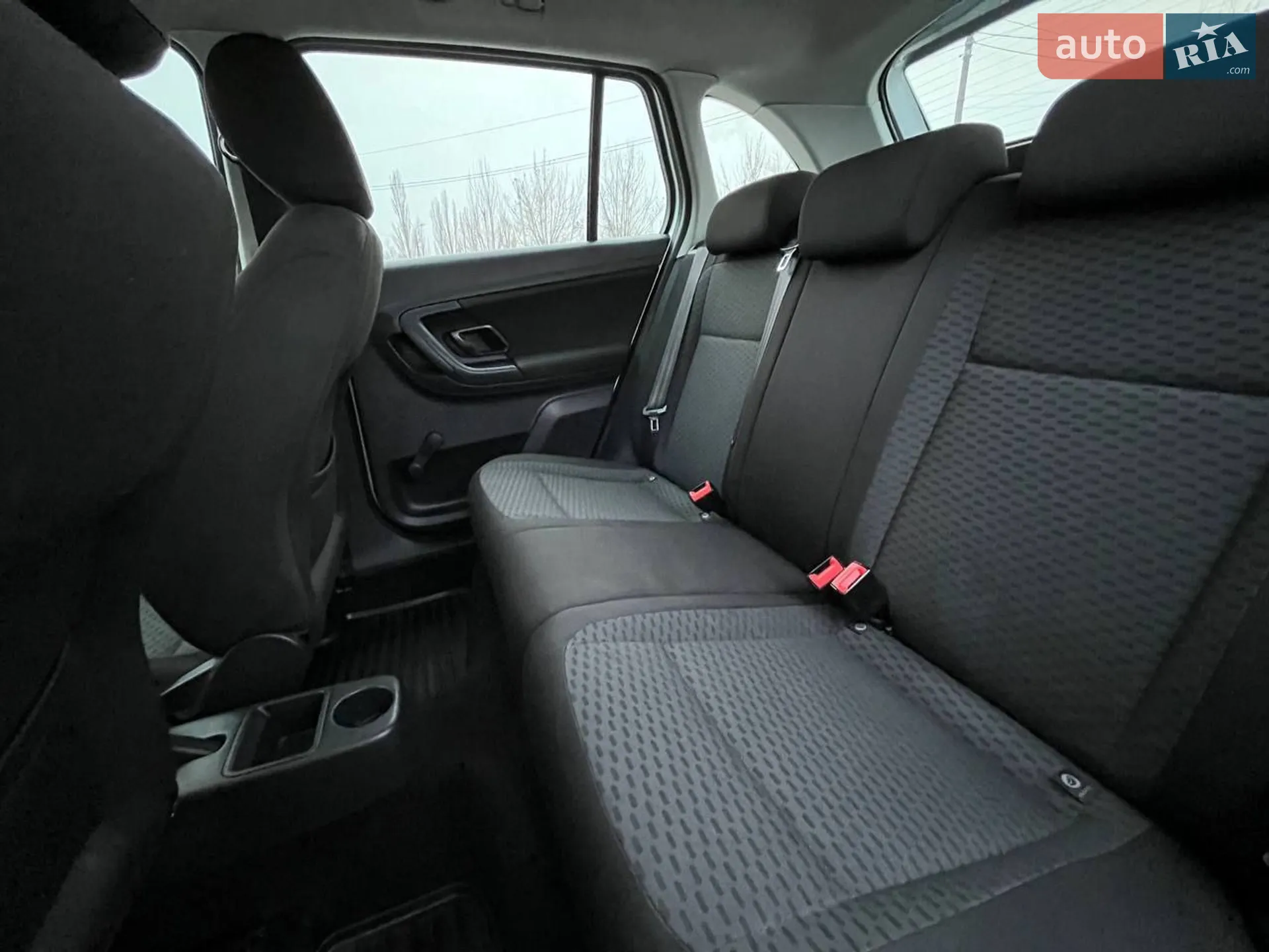 2013 Skoda Fabia - мініатюра 5