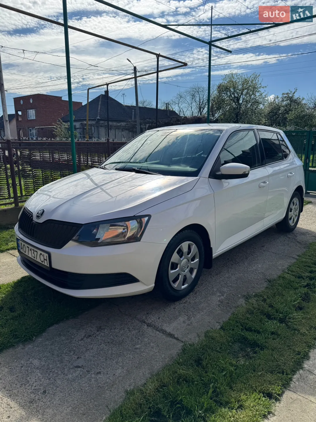 2015 Skoda Fabia - фото 1
