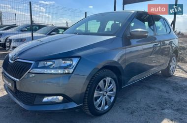 Хэтчбек Skoda Fabia 2018 в Киеве