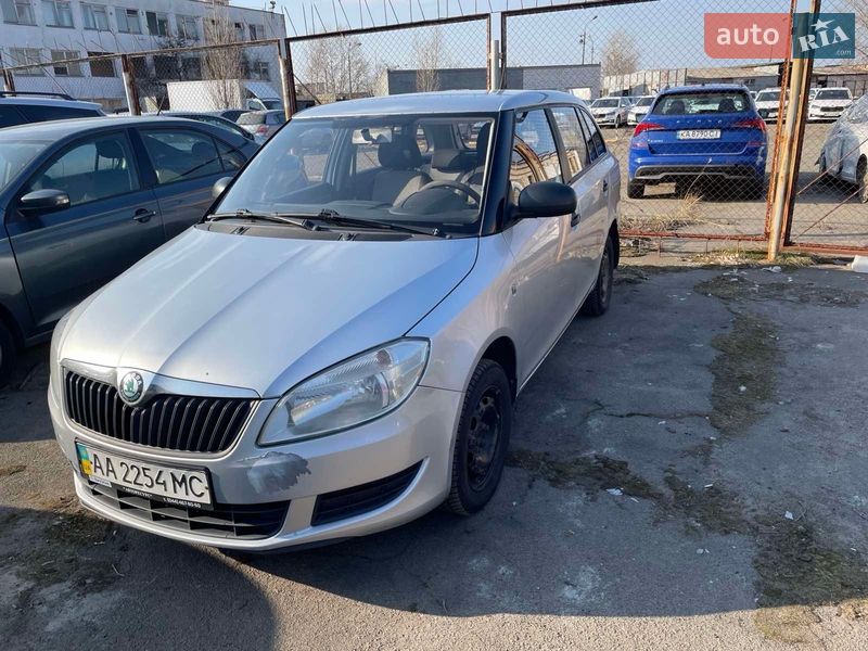 Skoda Fabia 2012 Skoda Fabia 2012