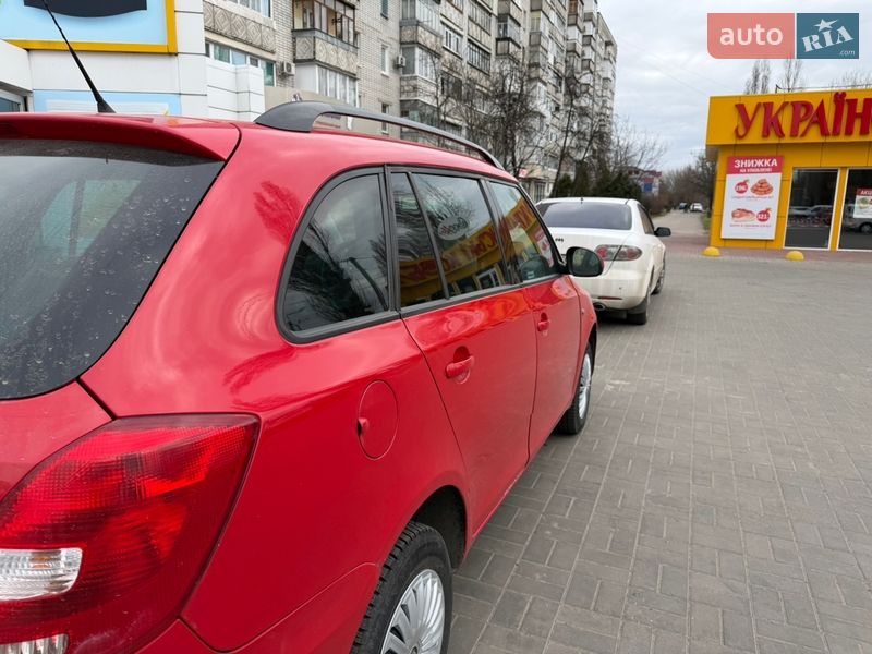 Универсал Skoda Fabia 2013 в Кременчуге