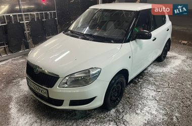 Хетчбек Skoda Fabia 2011 в Києві