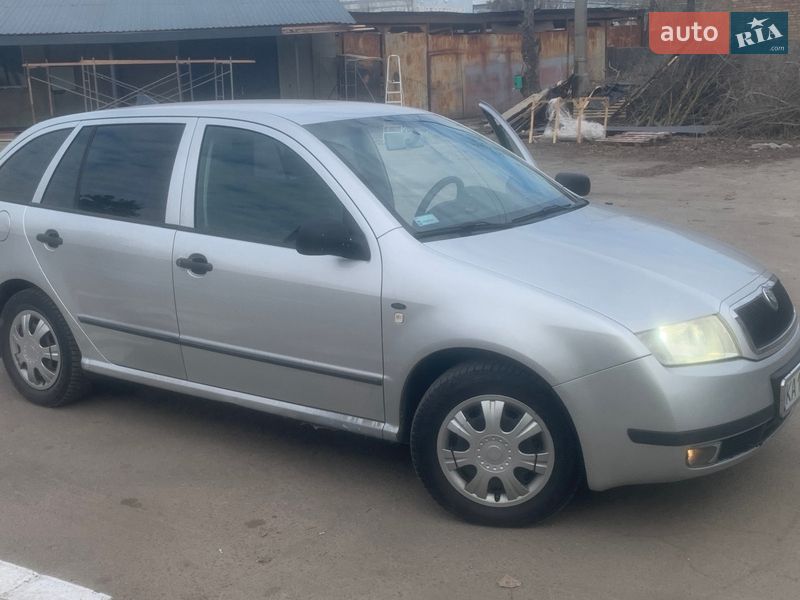 Універсал Skoda Fabia 2001 в Києві