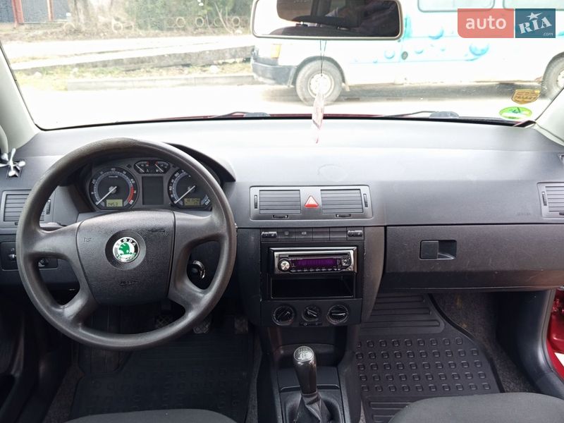 Універсал Skoda Fabia 2005 в Чернівцях фото 17 Універсал Skoda Fabia 2005 в Чернівцях