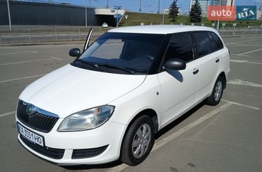 Універсал Skoda Fabia 2012 в Києві