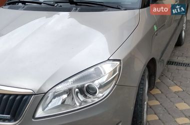 Хэтчбек Skoda Fabia 2013 в Львове