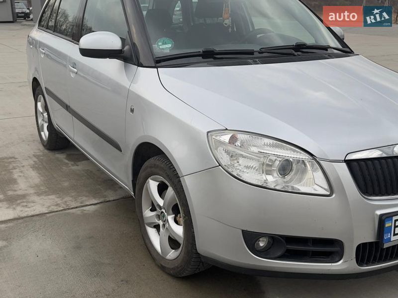 Універсал Skoda Fabia 2010 в Самборі
