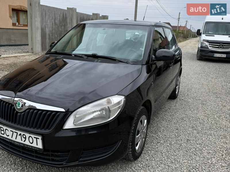 Skoda Fabia 2011 Skoda Fabia 2011