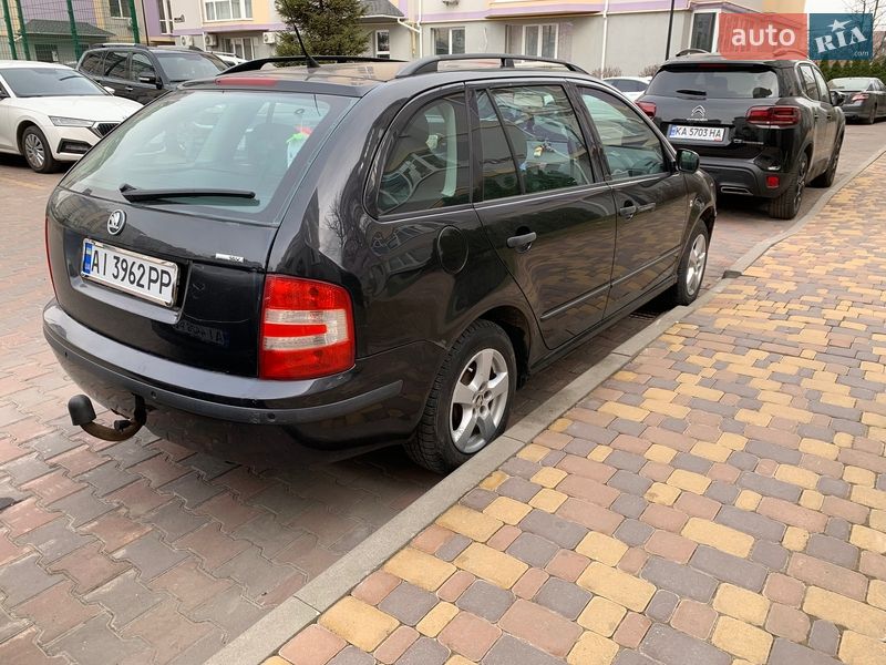 Универсал Skoda Fabia 2005 в Гатном фото 9 Универсал Skoda Fabia 2005 в Гатном