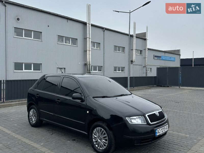 Хэтчбек Skoda Fabia 2003 в Мукачево фото Хэтчбек Skoda Fabia 2003 в Мукачево